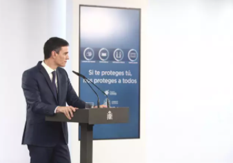 El presidente del Gobierno, Pedro Sánchez, ofrece una rueda de prensa en Moncloa, tras la celebración del Consejo de Ministros, a 6 de abril de 2021, en Madrid (España) - EUROPA PRESS/E. Parra. POOL - Europa Press