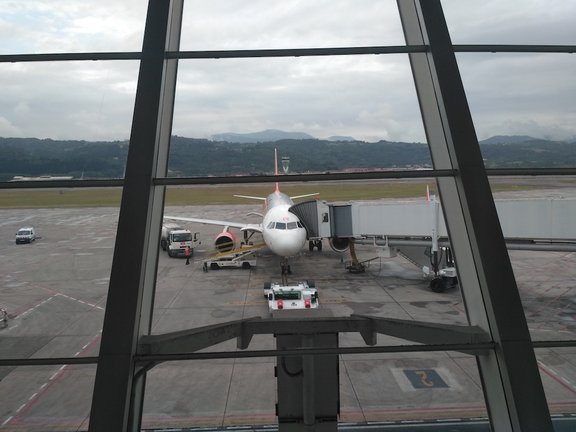Aeropuerto de Loiu (Bizkaia)
KAKI-EUROPA PRESS
  (Foto de ARCHIVO)
1/8/2019