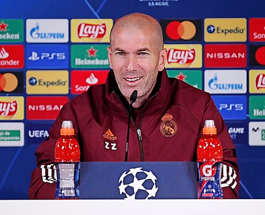 Zinedine Zidane durante la rueda de prensa. / EFe