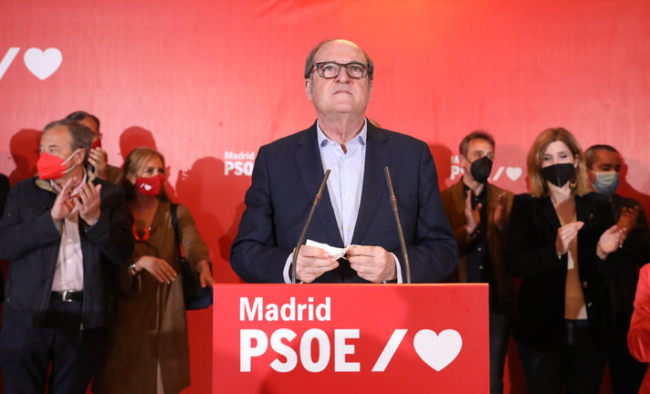 El candidato del PSOE a la Presidencia de la Comunidad de Madrid, Angel Gabilondo, ofrece una rueda de prensa tras las votaciones de la jornada electoral, a 4 de mayo de 2021, en Madrid (España). Durante la comparecencia, ofrecida en el Hotel Princesa Pla