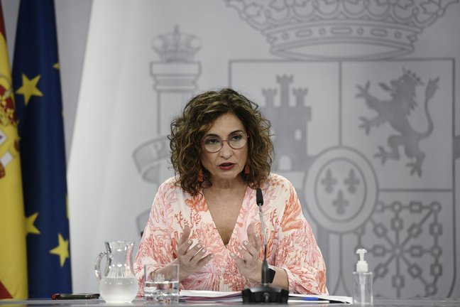 La ministra Portavoz, María Jesús Montero, comparece en rueda de prensa posterior al Consejo de Ministros en Moncloa, a 1 de junio de 2021, en Madrid, (España)