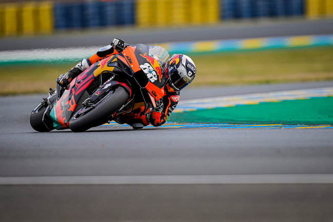 88 Oliveira Miguel (prt), Red Bull KTM Factory Racing, KTM RC16, action during the 2021 MotoGP SHARK Grand Prix de France, French Grand Prix from May 14 to 16, 2021 on the Circuit of Le Mans, in France - Photo Studio Milagro / DPPI
AFP7  / Europa Press
15/5/2021 ONLY FOR USE IN SPAIN