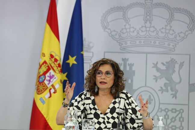 La ministra portavoz, María Jesús Montero, comparece en r ueda de prensa tras la celebración del Consejo de Ministros en el que se han aprobado los indultos a los presos independentistas en prisión, a 22 de junio de 2021, en Madrid (España).
