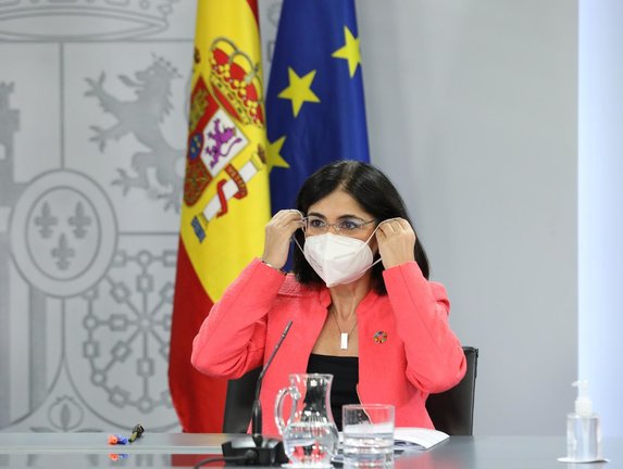 La ministra de Sanidad, Carolina Darias, comparece en rueda de prensa posterior al Consejo de Ministros extraordinario en Moncloa, a 24 de junio de 2021, en Madrid (España).