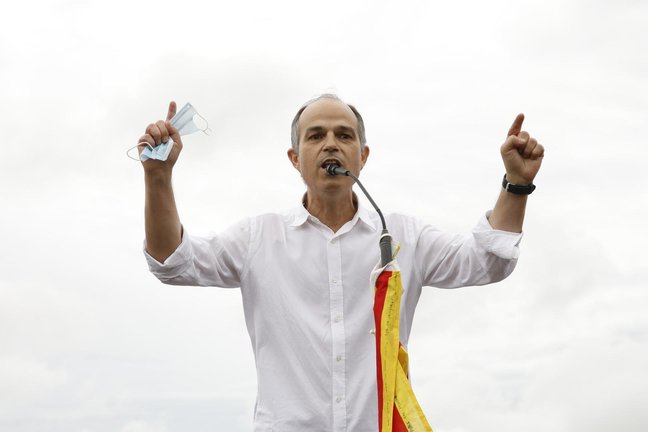 El exconseller de la Presidencia y ex portavoz de la Generalitat Jordi Turull (JxCat), interviene tras salir de la prisión de LLedoners, un día después de ser indultado por el Gobierno de España, a 23 de junio de 2021, en San Juan de Torruella, Barcelona,