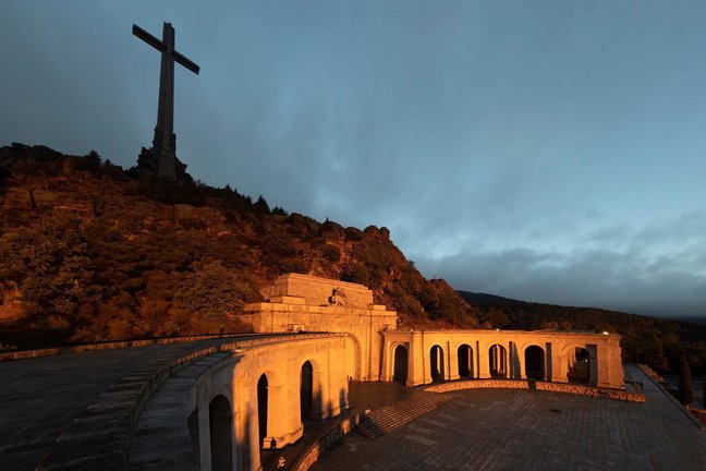 Archivo - Vista de la explanada de la Basílica del Valle de los Caídos.