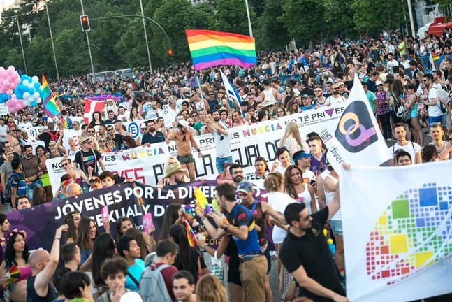 Archivo - Imagen de archivo de una manifestación del Orgullo Lgtbi en Madrid antes de la crisis del coronavirus.