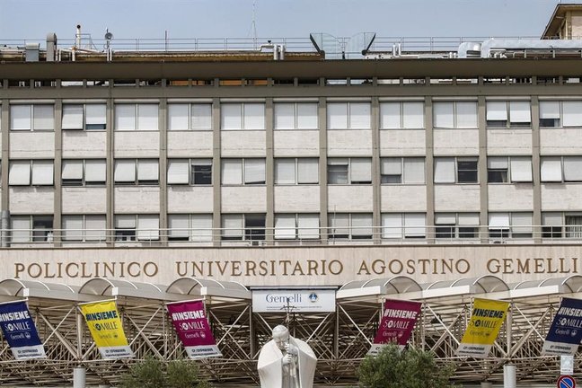 Una vista externa del hospital Gemelli en Roma, Italia, 04 de julio de 2021.EFE/EPA/FABIO FRUSTACI