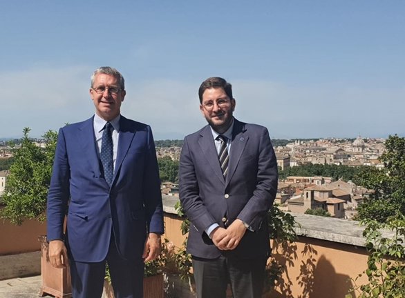 El secretario de Estado de la España Global, Manuel Muñiz, se ha reunido este miércoles con el subsecretario de Estado del Ministerio de Asuntos Exteriores y Cooperación del Gobierno Italiano, Benedetto Della Vedova.