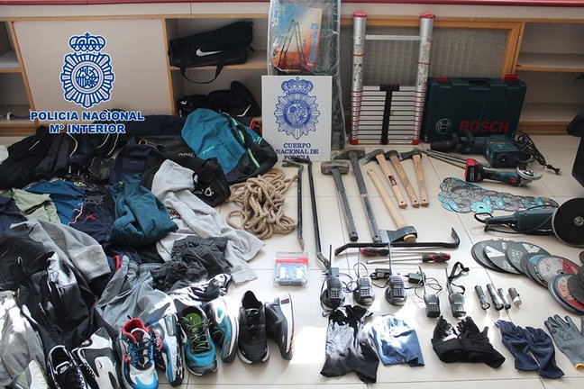 Archivo - Policía Nacional desarticula una organización itinerante albano-kosovar afincada en Madrid especializada en robos