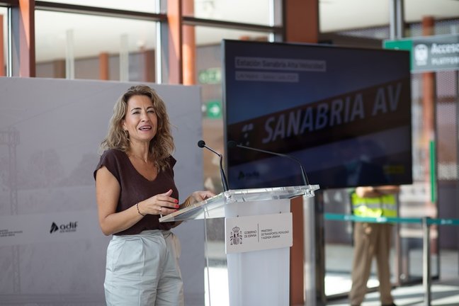 La ministra de Transportes, Movilidad y Agenda Urbana, Raquel Sánchez, durante el acto de puesta en funcionamiento de la nueva estación de Sanabria Alta Velocidad de la Línea de Alta Velocidad (LAV) Madrid-Galicia, a 21 de julio de 2021, en Otero de Sanab