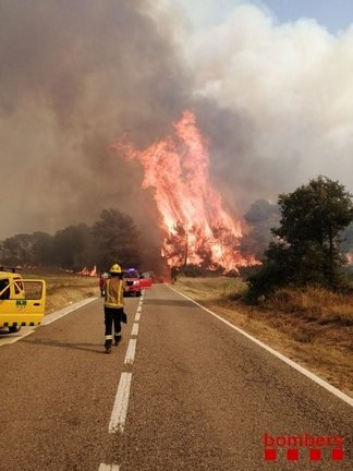 Incendio en Santa Coloma de Queralt (Tarragona)