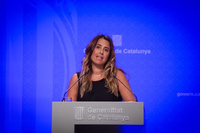 La portavoz del Govern de Cataluña, Patricia Plaja, interviene en una rueda de prensa posterior a una reunión del Consell Executiu del Govern de Cataluña, en Barcelona, Cataluña, (España). 