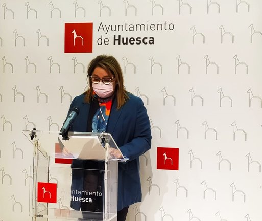 Archivo - La concejala de Derechos Sociales del Ayuntamiento de Huesca, Rosa Serrano.