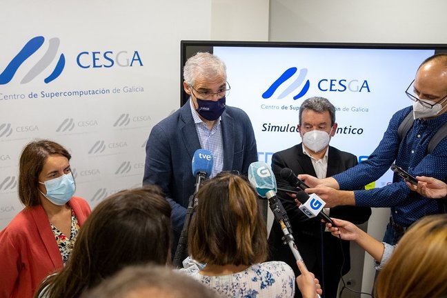 El vicepresidente segundo, Empresa e Innovación, Francisco Conde, visita el Centro de Supercomputación de Galicia
