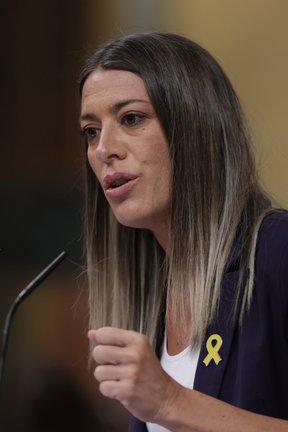 Archivo - La portavoz de Junts per Catalunya, Miriam Nogueras, interviene en una sesión de control al Gobierno en el Congreso de los Diputados