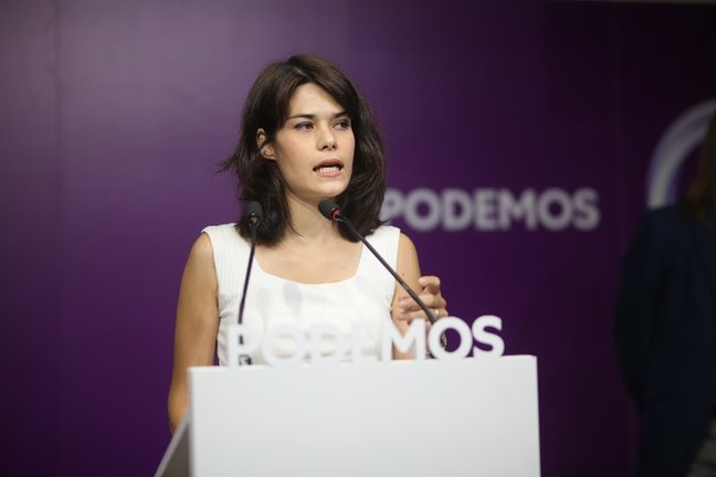 Archivo - La exportavoz de Podemos en la Asamblea de Madrid Isa Serra interviene en una rueda de prensa