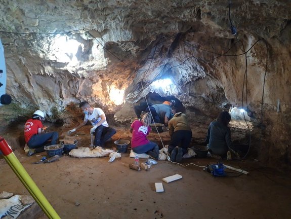 Hallazgo de una carnicería neandertal de hace 46.000 años.