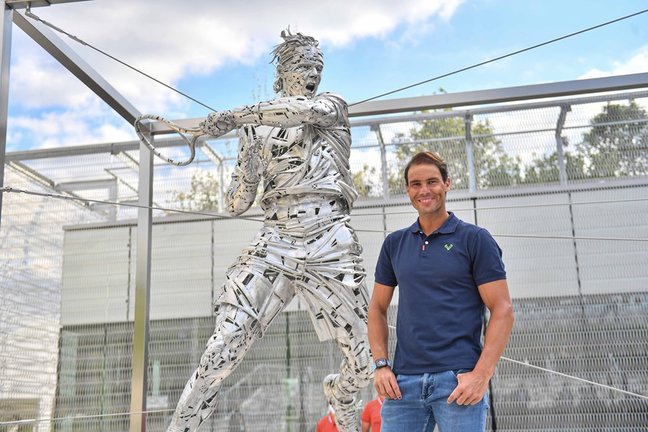 Archivo - Roland Garros ensalza a Rafa Nadal con con una estatua