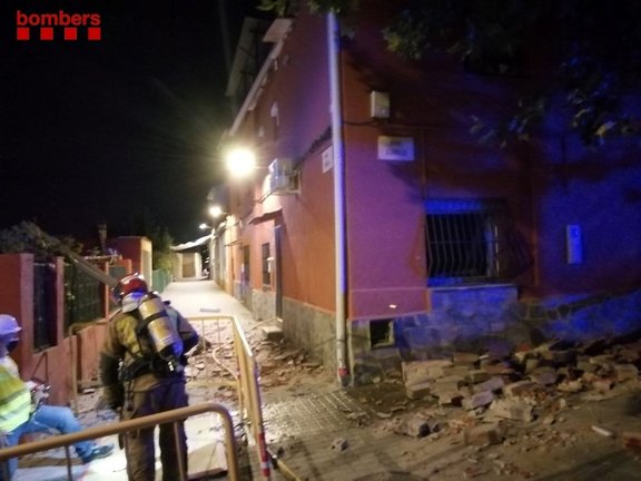El edificio afectado por la explosión en Sabadell (Barcelona).