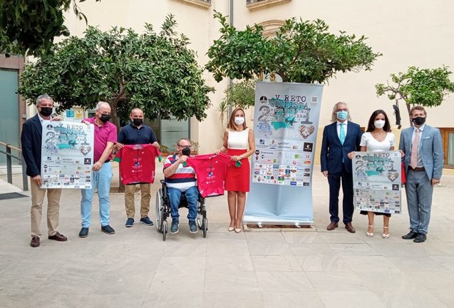 Presentación del V Reto Solidario organizado por el Banco de Libros de Tíjola (Almería).