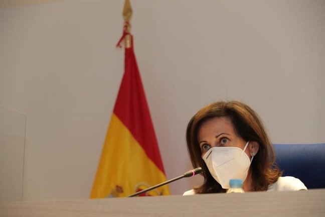 La ministra de Defensa, Margarita Robles interviene en el programa de rescate a colaboradores afganos, a 24 de agosto de 2021, en Madrid (España).