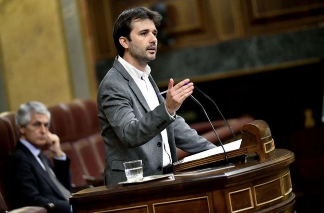 Archivo - Podemos condena el "tamayazo" del PP en Murcia y avisa al PSOE de las consecuencias de acercarse a Cs: "No es de fiar"