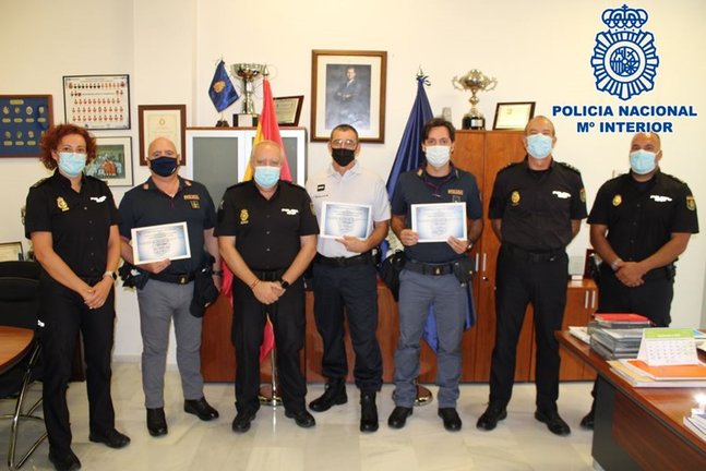 Despedida a agentes de policía de Francia e Italia, que han patrullado en verano en Granada