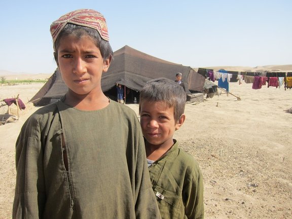 Archivo - Niños de la etnia 'kuchi' en la provincia de Badghis, Afganistán