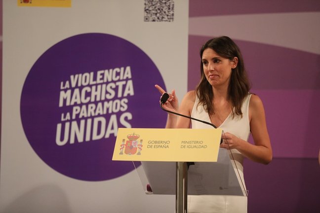 Archivo - La ministra de Igualdad, Irene Montero, durante la presentación de la Iniciativa Punto Violeta en el Ministerio de Igualdad.- Archivo