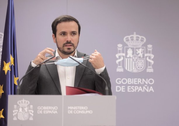 Archivo - El ministro de Consumo, Alberto Garzón, en una rueda de prensa el 22 de julio de 2021, en Madrid