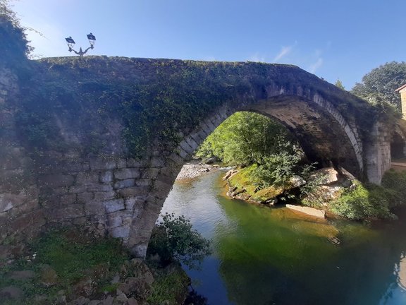 Puente de Liérganes. Tiempo soleado en Cantabria