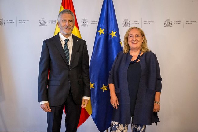 El ministro del Interior, Fernando Grande-Marlaska, se reúne con la representante de la UE para el Sahel, Emanuela Claudia del Re