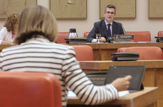 El ministro de la Presidencia, Relaciones con las Cortes y Memoria Democrática, Félix Bolaños, comparece en la Comisión Constitucional en el Congreso de los Diputados, a 9 de septiembre de 2021, en Madrid (España)