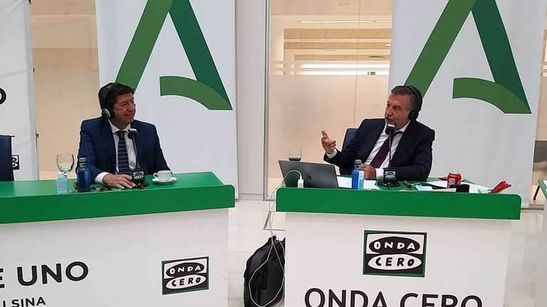 El vicepresidente de la Junta y consejero, Juan Marín, este martes durante su entrevista en Onda Cero con Carlos Alsina.