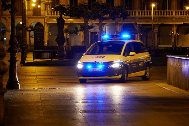 Archivo - Un patrulla de la Policia Municipal de Pamplona