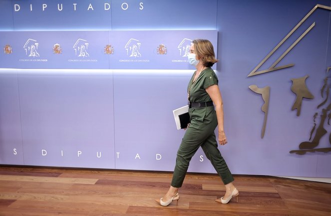 La portavoz del PP en el Congreso, Cuca Gamarra, a su llegada a una rueda de prensa posterior a una Junta de Portavoces en el Congreso de los Diputados, a 14 de septiembre, en Madrid (España).