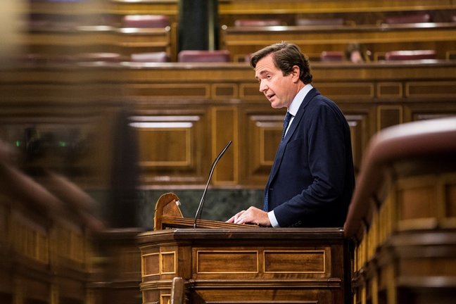 Archivo - El diputado del PP Pablo Hispán durante una sesión plenaria en el Congreso de los Diputados, a 8 de junio de 2021, en Madrid, (España). 