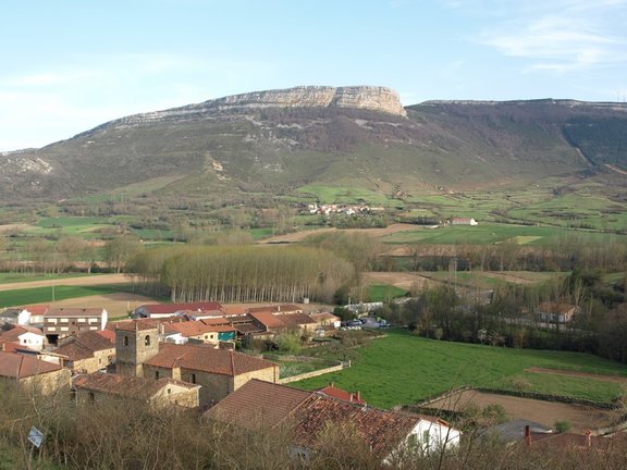 Archivo - Pueblo del interior de los valles del interior de Cantabria
