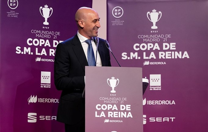 Archivo - El presidente de la RFEF, Luis Rubiales, en el acto de presentación de la Copa de la Reina de fútbol.
