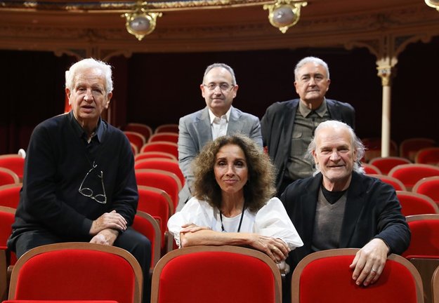 El equipo de la obra teatral 'Antonio y Cleopatra', con Ana Belén y Lluís Homar