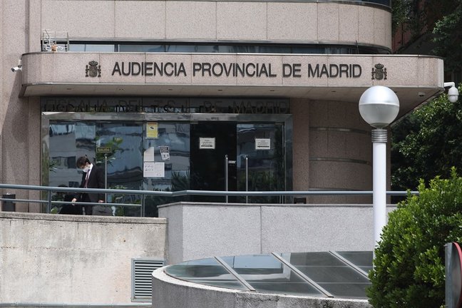 Archivo - Entrada a la Audiencia Provincial de Madrid.