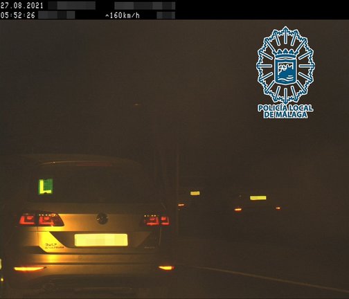 Captura de imagen de un vehículo pasando por un radar fijo de Málaga a 160 km por hora