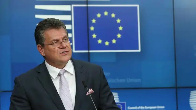 El vicepresidente de la Comisión, Maros Sefcovic, es el responsable de negociar con Londres UE