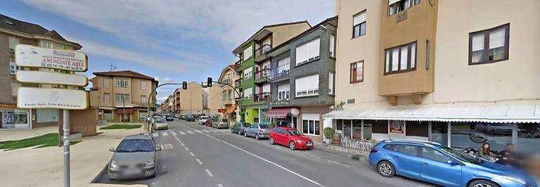 Vista de la calle Laurel en el municipio de Santa María de Cayón en la comarca de los Valles Pasiegos. / ALERTA