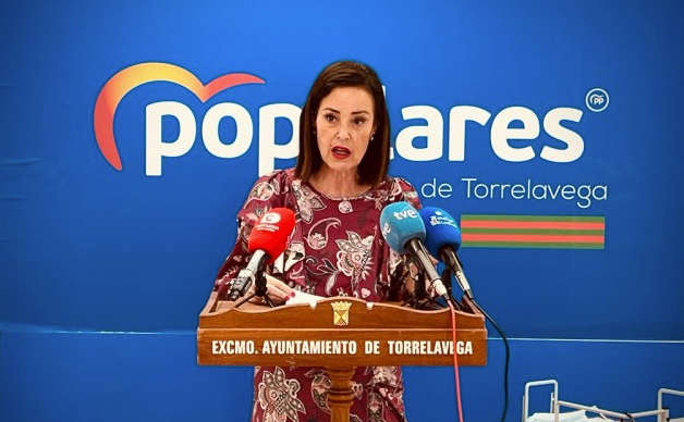La portavoz popular de Torrelavega, Marta Fernández Teijeiro. / ALERTA