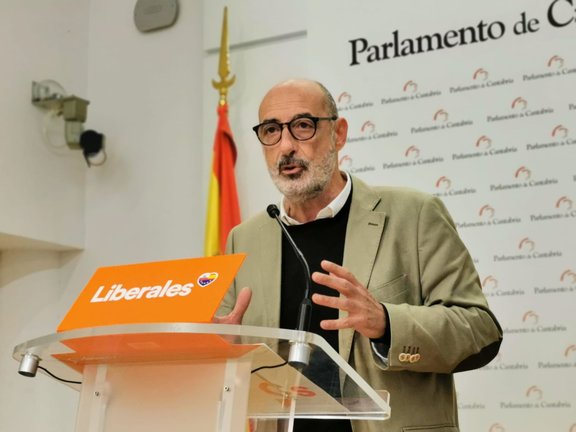 El portavoz de Ciudadanos, Félix Álvarez. / ALERTA