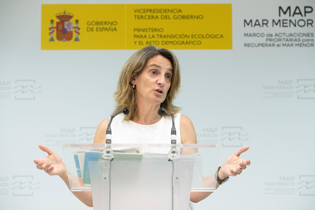 MURCIA, 22/07/2022.- La vicepresidenta tercera del Gobierno y ministra para la Transición Ecológica, Teresa Ribera. /Marcial Guillén