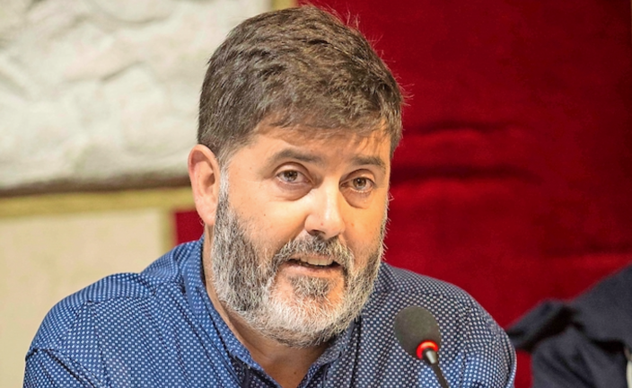 El concejal de Economía y Hacienda, Héctor Lavín. / ALERTA