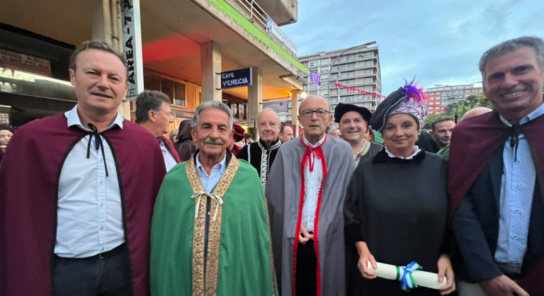 Blanco, Revilla, Marcano y la alcaldesa de Laredo, la socialista Charo Losa. / ALERTA